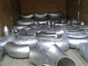 Отвод бесшовный 90гр. 1-26,9х3,2 ст.12х18н10т ГОСТ 17375